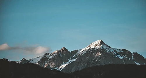 骏景陶瓷丨600x1200mm自由连纹系列，为你打造温馨舒适...